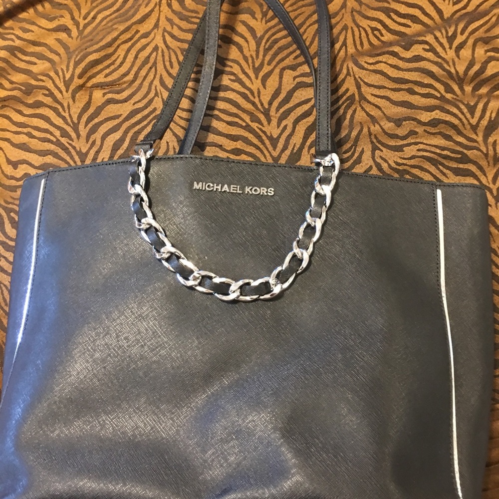 Authentic Michael Kors purse